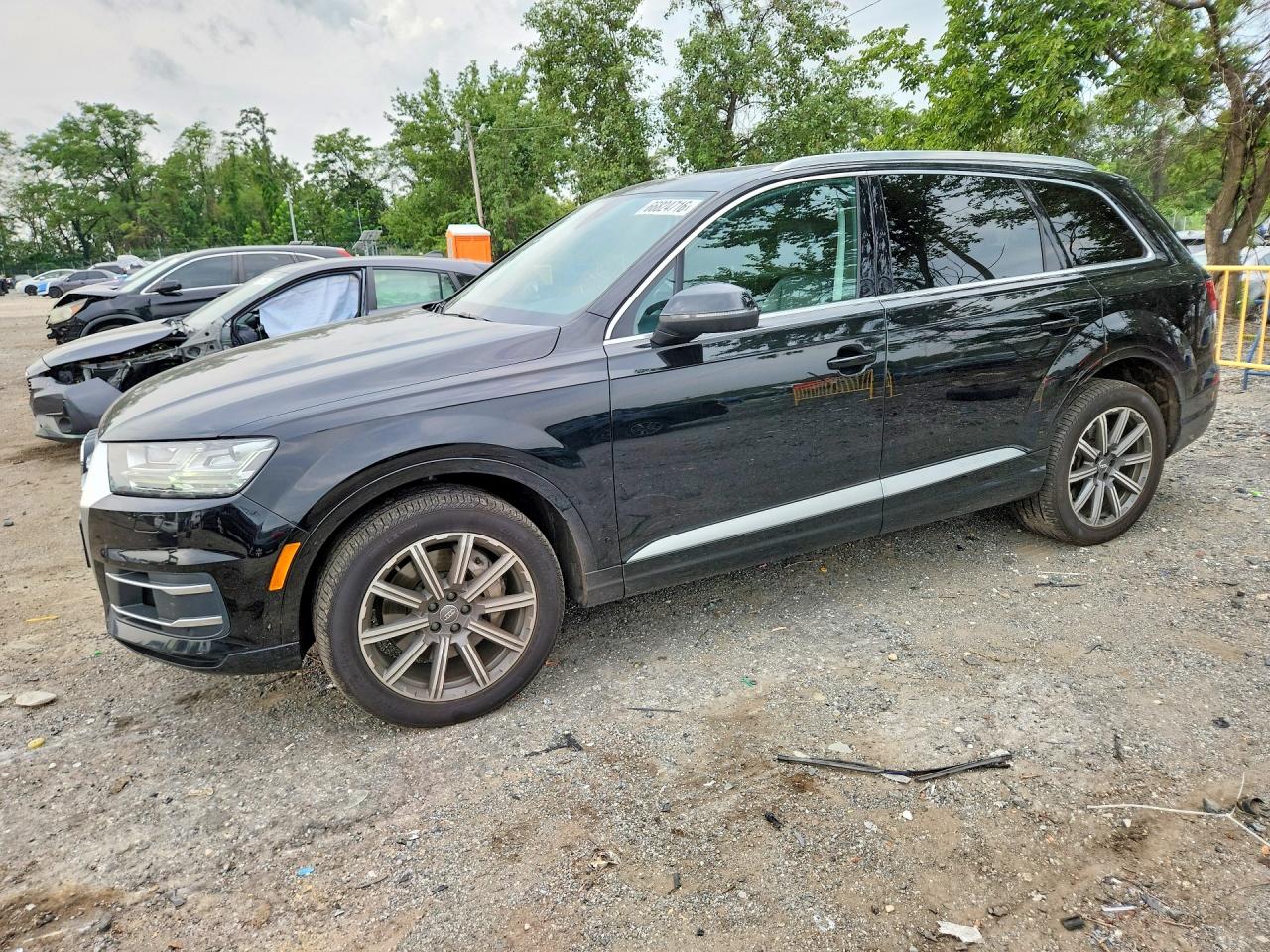 2019 Audi Q7 VIN WA1LAAF77KD009921 — COPART salvage auction photo