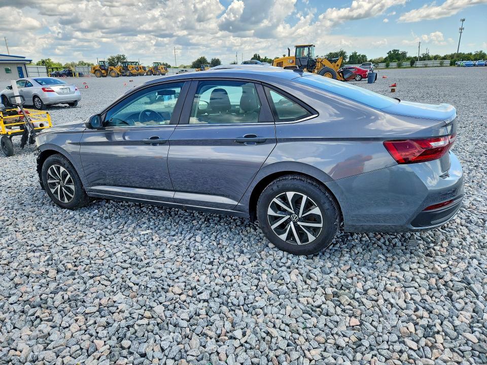 2025 Volkswagen Jetta VIN 3VW5X7BU2SM095488 COPART salvage auction — FRONT END, Fl - Certificate Of Title, sold $7,300 on 2026-09-04 (photo 2)