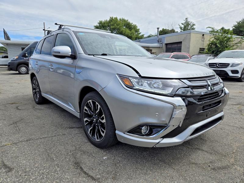 2018 Mitsubishi Outlander VIN JA4J24A55JZ051064 COPART salvage auction — NORMAL WEAR, Mt - Certificate Of Title (P), sold $125 on 2026-08-22 (photo 1)