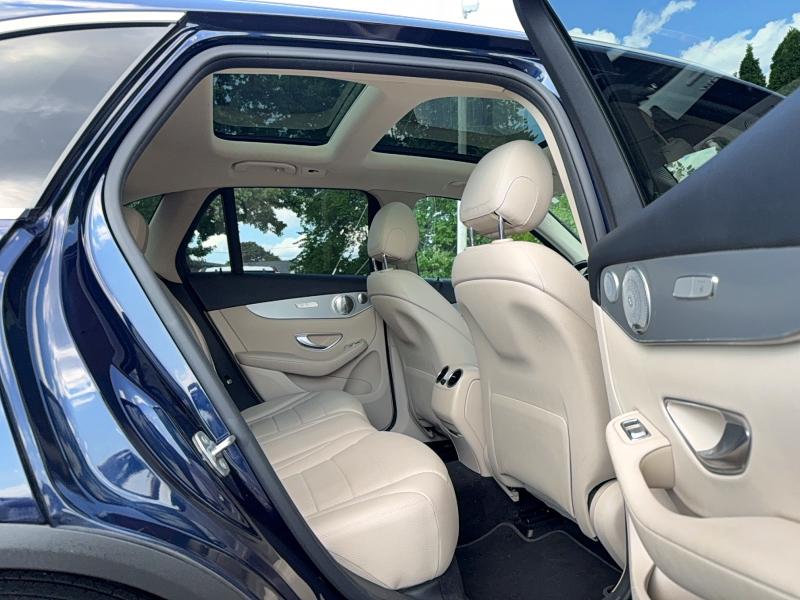 2017 Mercedes-benz Glc VIN WDC0G4KB2HF160160 COPART salvage auction — NORMAL WEAR, Ma - Certificate Of Title (P), sold $900 on 2026-08-28 (photo 6)