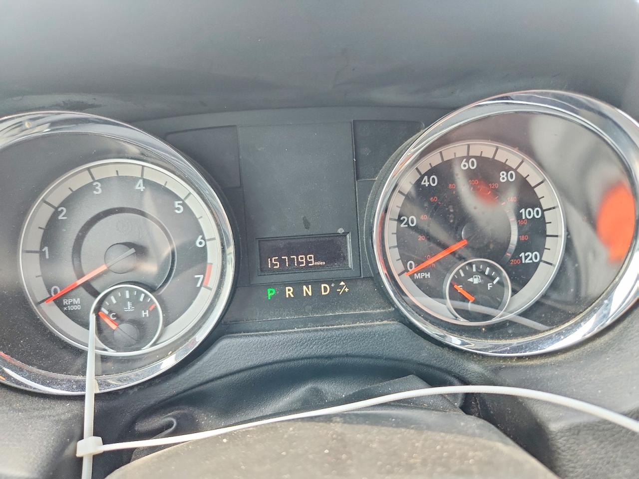 2019 Dodge Caravan VIN 2C4RDGCG2KR755575 COPART salvage auction — Minor Dent/Scratches, TX - CERTIFICATE OF TITLE (P), sold $3,250 on 2026-09-14 (photo 9)