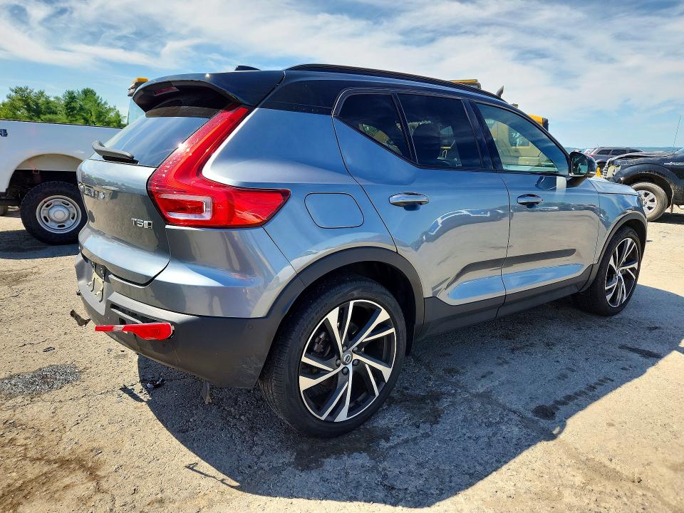 2019 Volvo Xc40 VIN YV4162UM1K2103086 COPART salvage auction — REAR END, Pa - Certificate Of Salvage, sold $13,100 on 2026-09-04 (photo 3)