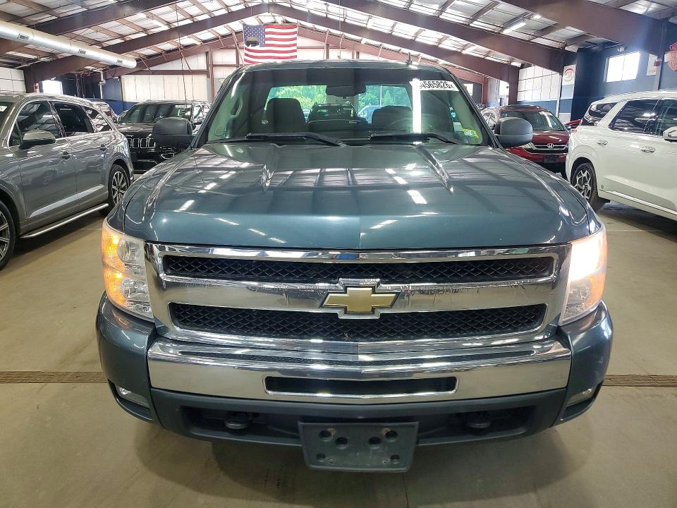 2010 Chevrolet Silverado VIN 1GCSKSE37AZ151044 COPART salvage auction — SIDE, Vt - Certificate Of Title (P), sold $950 on 2026-09-08 (photo 5)