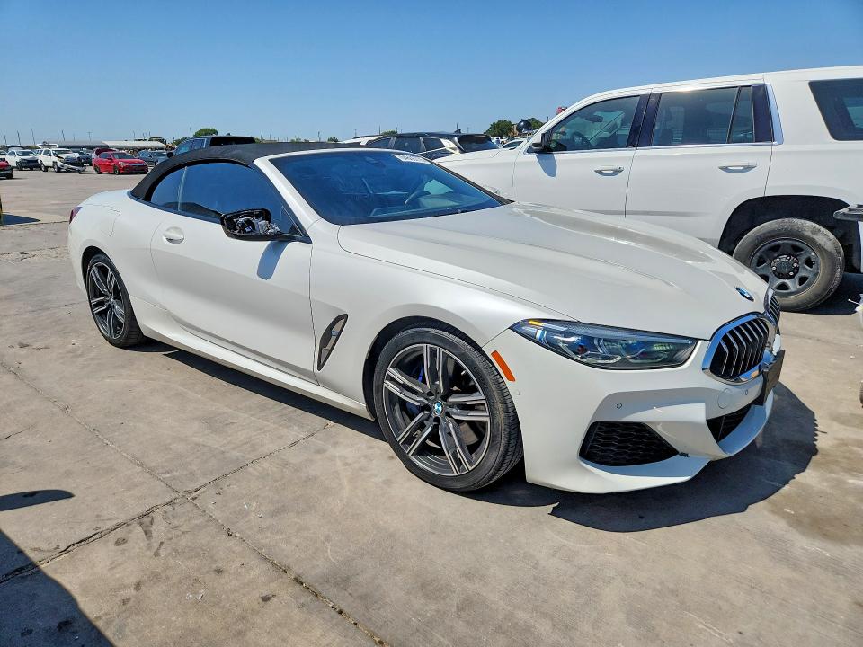2022 BMW 8er VIN WBADZ2C06NCH07866 COPART salvage auction — NORMAL WEAR, Tx - Certificate Of Title (P), sold $27,000 on 2026-08-27 (photo 4)