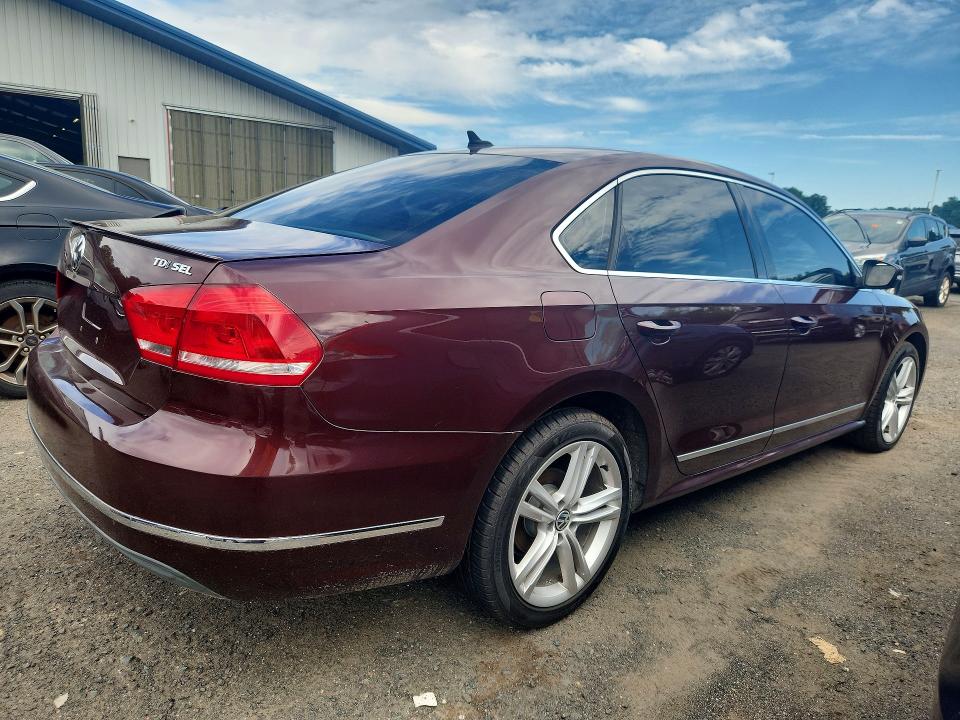 2013 Volkswagen Passat VIN 1VWCN7A33DC093307 COPART salvage auction — WATER/FLOOD, Ct - Certificate Of Title (P), sold $1,650 on 2026-08-13 (photo 3)