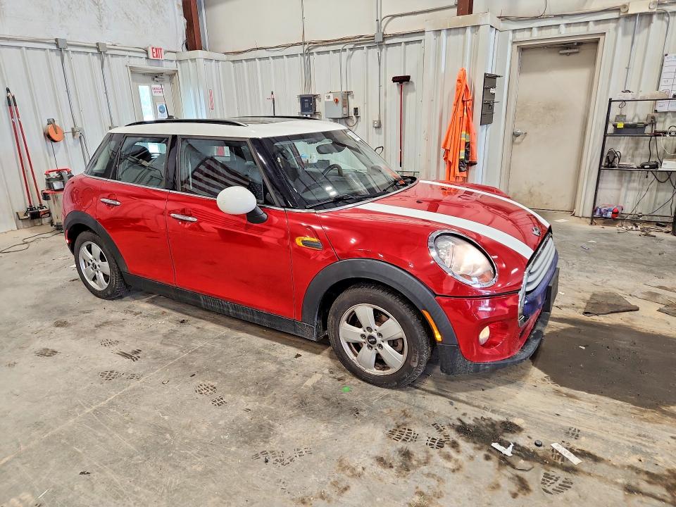 2015 Mini Cooper VIN WMWXS5C58FT837483 COPART salvage auction — FRONT END, Wi - Junked Vehicle Bill Of Sale, sold $300 on 2026-08-12 (photo 4)
