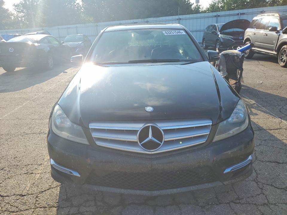 2013 Mercedes-benz VIN WDDGF8AB4DA835827 COPART salvage auction — FRONT END, OH - CERTIFICATE OF TITLE, sold $850 on 2026-08-14 (photo 5)