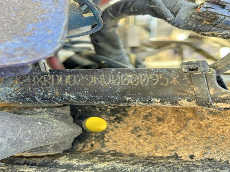 2022 Can-am Spyder roadster VIN 2BXRDDD29NV000095 COPART salvage auction — UNDERCARRIAGE, TX - CERTIFICATE OF TITLE (P), sold $5,100 on 2026-10-08 (photo 9)