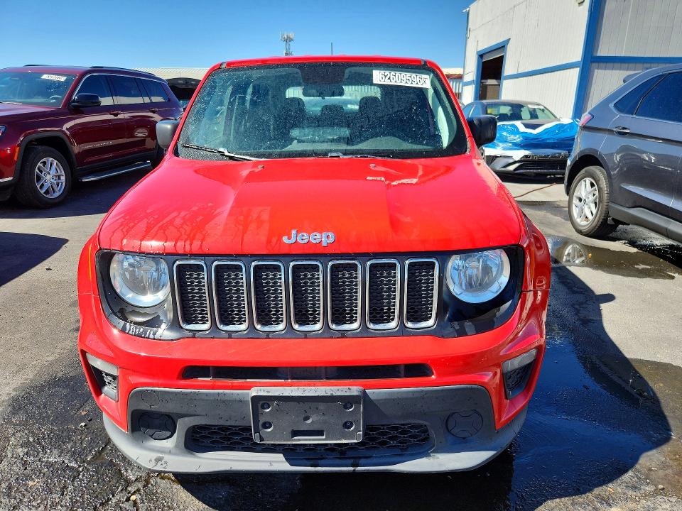 2020 Jeep Renegade VIN ZACNJAAB6LPL13719 COPART salvage auction — MINOR DENT/SCRATCHES, NV - CERTIFICATE OF TITLE, sold $4,150 on 2026-08-20 (photo 5)