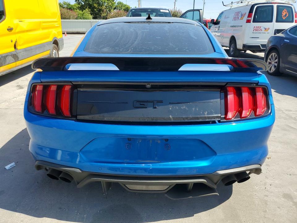2021 Ford Mustang VIN 1FA6P8CF4M5120113 COPART salvage auction — FRONT END, Tx - Salvage Vehicle Title, sold $11,100 on 2026-08-20 (photo 6)