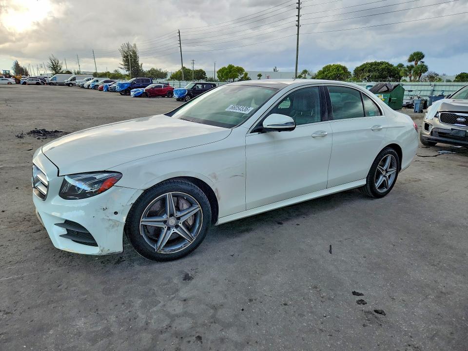 2017 Mercedes-benz E-klasse VIN WDDZF4KBXHA019372 — COPART salvage auction photo