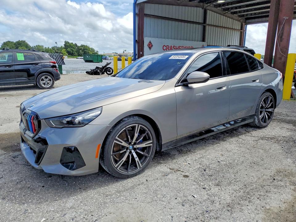 2025 BMW 5er VIN WBA43FJ00SCU10158 — COPART salvage auction photo