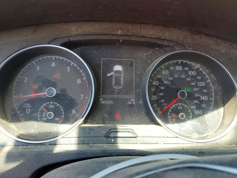 2018 Volkswagen Golf VIN 3VWG17AU0JM259959 COPART salvage auction — MINOR DENT/SCRATCHES, Salvage Title, sold $1,450 on 2026-08-07 (photo 9)
