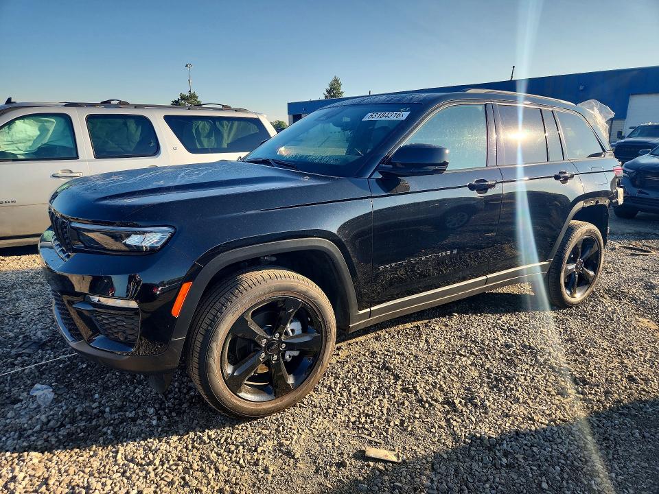 2025 Jeep Grand cherokee VIN 1C4RJHBG8S8759979 — COPART salvage auction photo