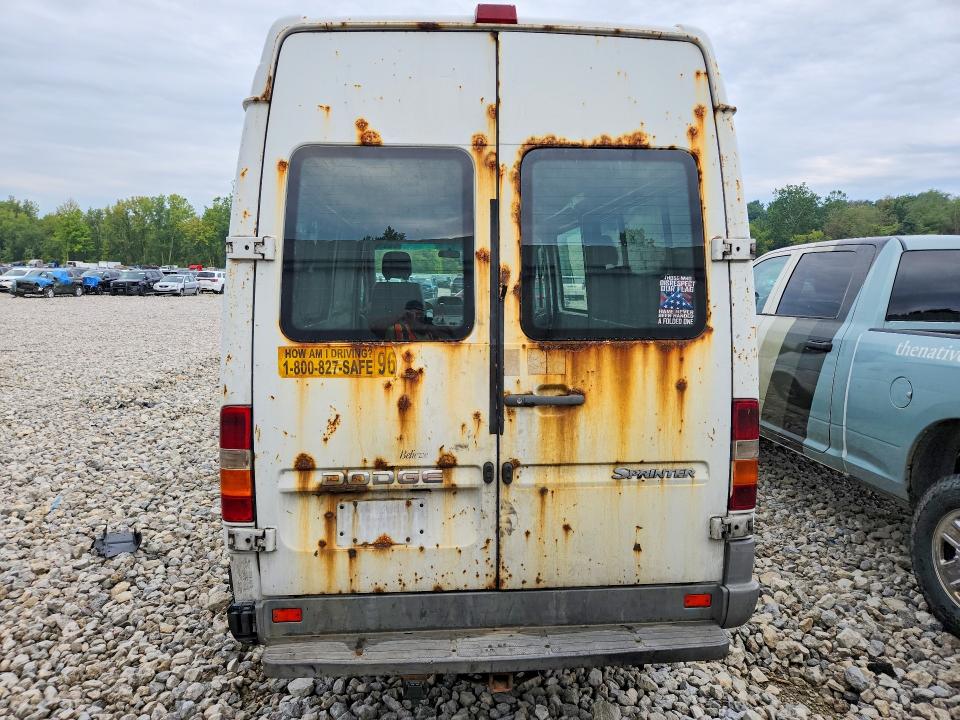 2006 Dodge Sprinter VIN WD0PD644565936301 COPART salvage auction — FRONT END, Oh - Certificate Of Title, sold $1,419 on 2026-09-30 (photo 6)