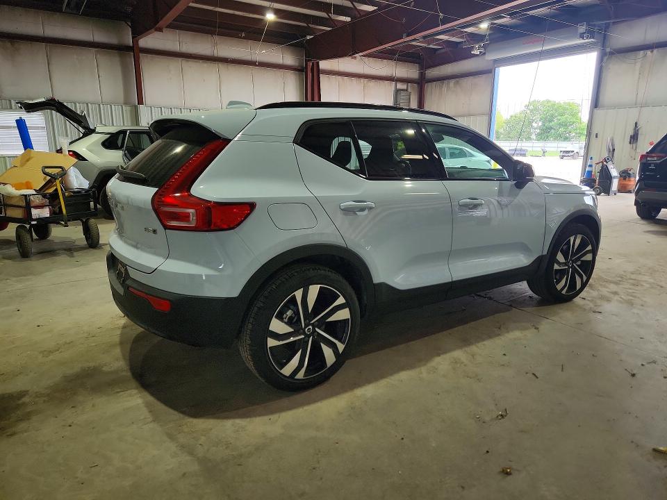 2026 Volvo Xc40 VIN YV4L12UC6T2788024 COPART salvage auction — FRONT END, Ny - Certificate Of Title, sold $23,300 on 2026-08-19 (photo 3)