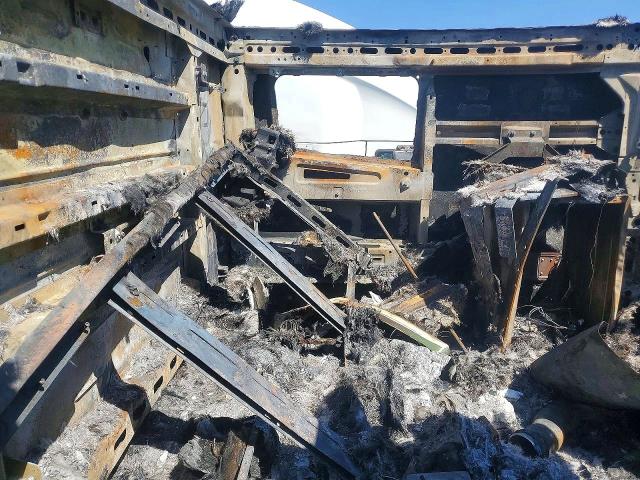 2026 Volvo Vnl VIN 4V4BC9EHXTN699281 COPART salvage auction — BURN, OK - CERTIFICATE OF TITLE-JUNKED (P), sold $325 on 2026-09-23 (photo 6)
