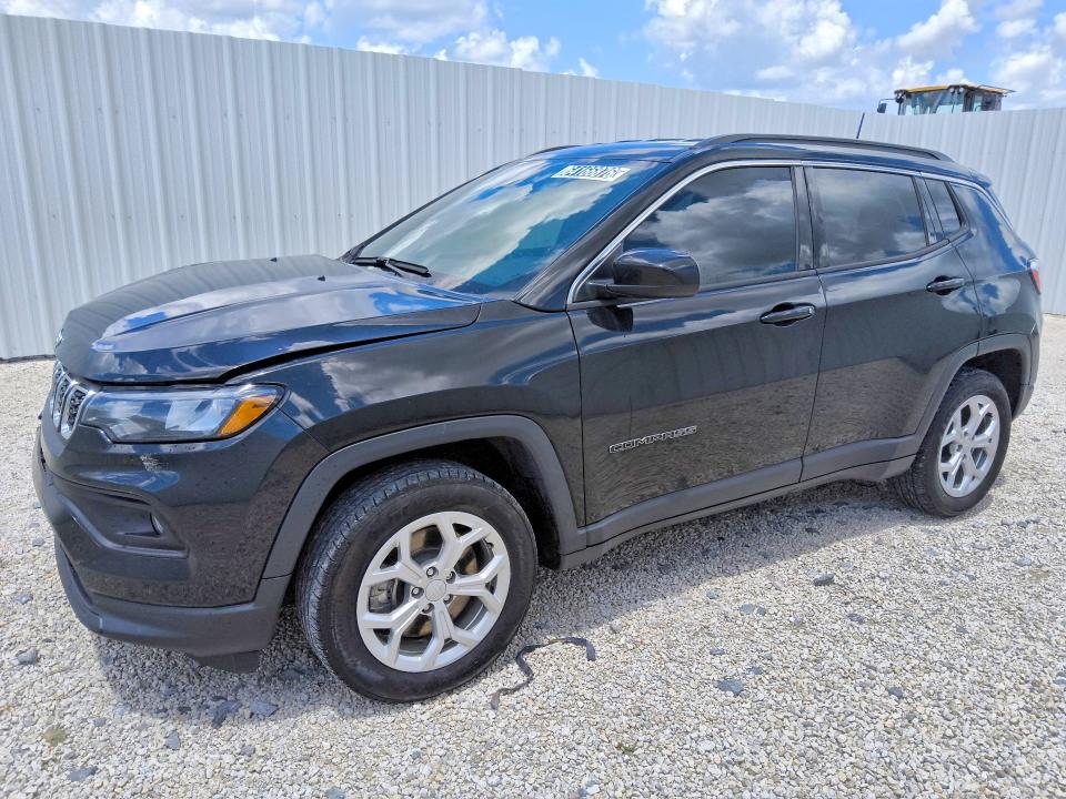 2024 Jeep Compass VIN 3C4NJDBN2RT163770 — COPART salvage auction photo