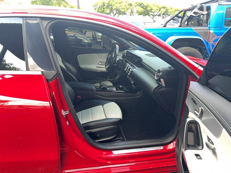 2020 Mercedes-benz Cla-klasse VIN WDD5J4HB0LN068828 COPART salvage auction — NORMAL WEAR, Fl - Certificate Of Title (P), sold $7,700 on 2026-08-19 (photo 5)