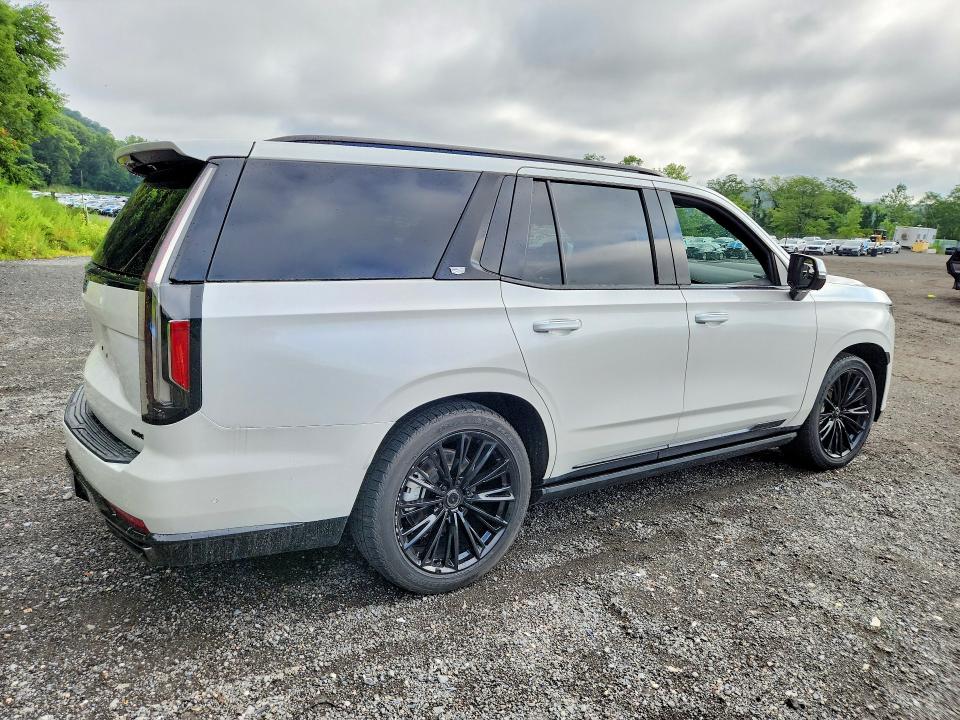 2022 Cadillac Escalade VIN 1GYS4FKLXNR135474 COPART salvage auction — WATER/FLOOD, Ny - Mv907A-Flood Salvage, sold $26,750 on 2026-09-10 (photo 3)