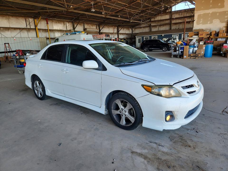2011 Toyota Corolla VIN 2T1BU4EE3BC585853 COPART salvage auction — MINOR DENT/SCRATCHES, AZ - CERTIFICATE OF TITLE, sold $1,875 on 2026-09-01 (photo 4)