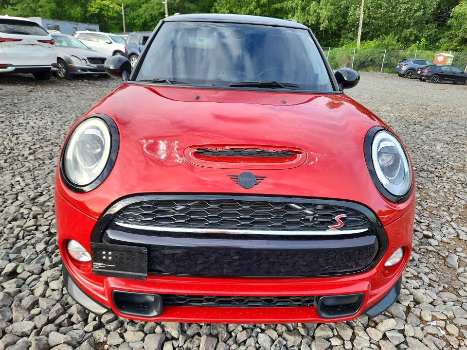 2017 Mini Cooper VIN WMWXP7C31H2A46381 COPART salvage auction — REAR END, Ny - Mv-907A Salvage Certificate, sold $3,200 on 2026-08-17 (photo 5)