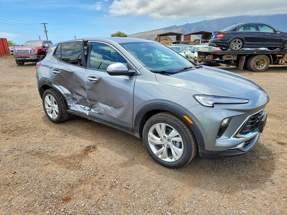 2026 Buick Encore gx VIN KL4AMBSL3TB233014 COPART salvage auction — SIDE, HI - CERTIFICATE OF TITLE, sold $8,000 on 2026-08-31 (photo 4)