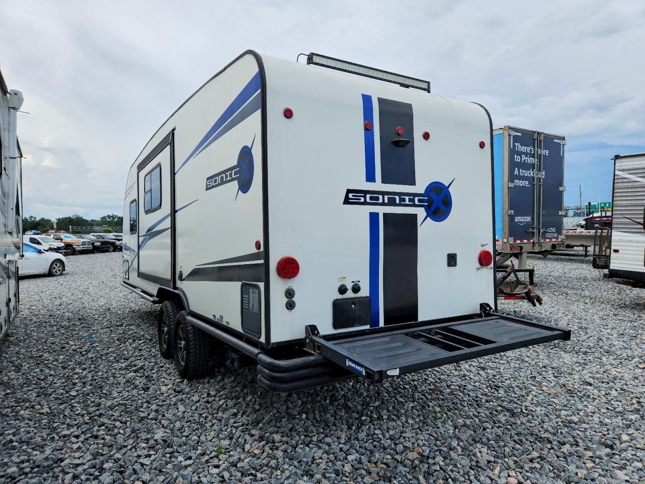 2021 Kz Sonic VIN 4EZT22329M4030661 COPART salvage auction — Minor Dent/Scratches, FL - CERTIFICATE OF TITLE, sold $5,400 on 2026-09-01 (photo 3)