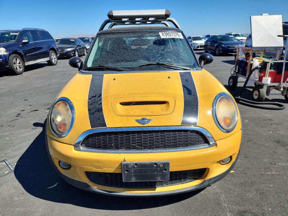 2007 Mini Cooper VIN WMWMF73597TT83278 COPART salvage auction — MECHANICAL, Ca - Dis/Dlr/Exp Only Clean Title, sold $200 on 2026-08-12 (photo 5)