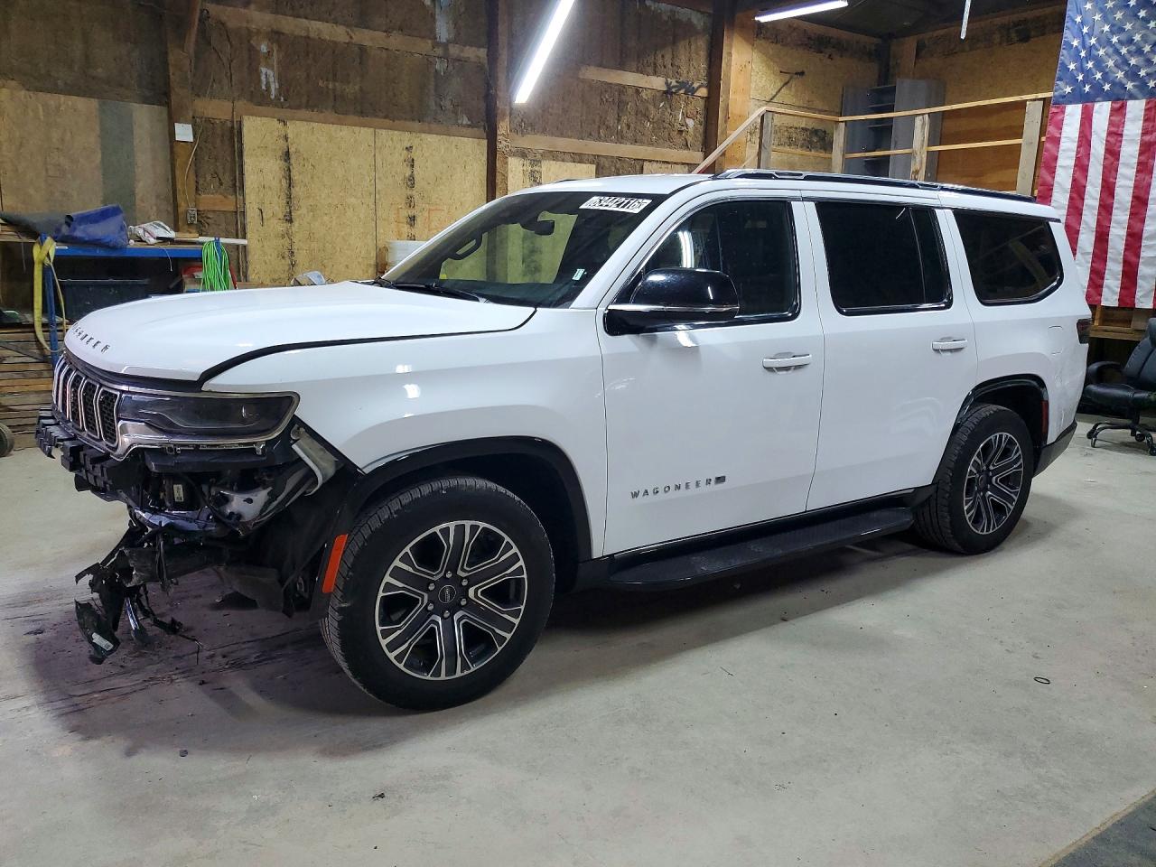 2025 Jeep Wagoneer VIN 1C4SJVBP7SS516229 — COPART salvage auction photo
