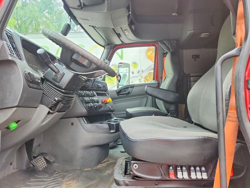 2019 International VIN 3HSDZAPRXKN051458 COPART salvage auction — FRONT END, OH - CERT OF TITLE-SALVAGE, sold $175 on 2026-09-10 (photo 7)