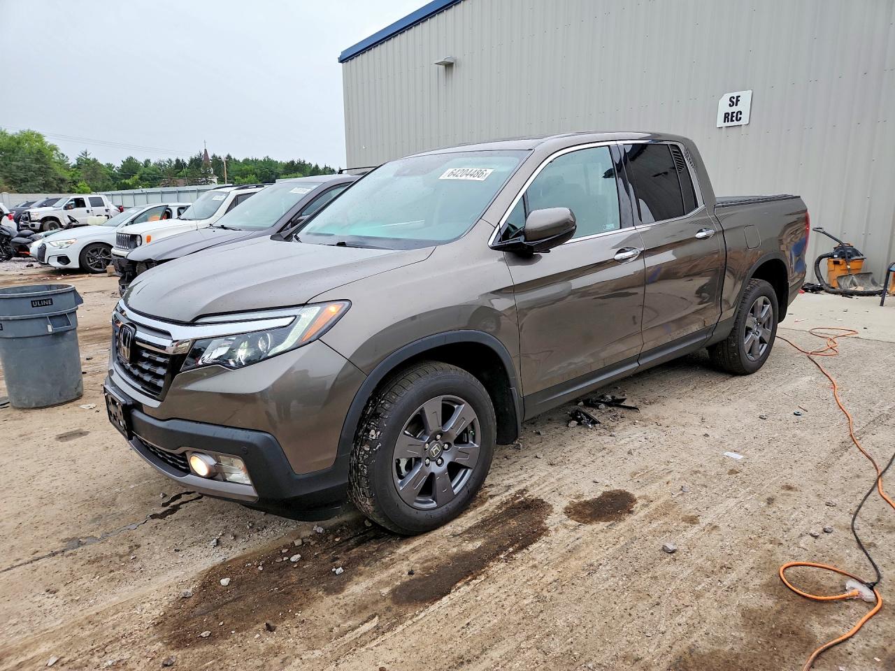 2020 Honda Ridgeline VIN 5FPYK3F78LB010758 — COPART salvage auction photo