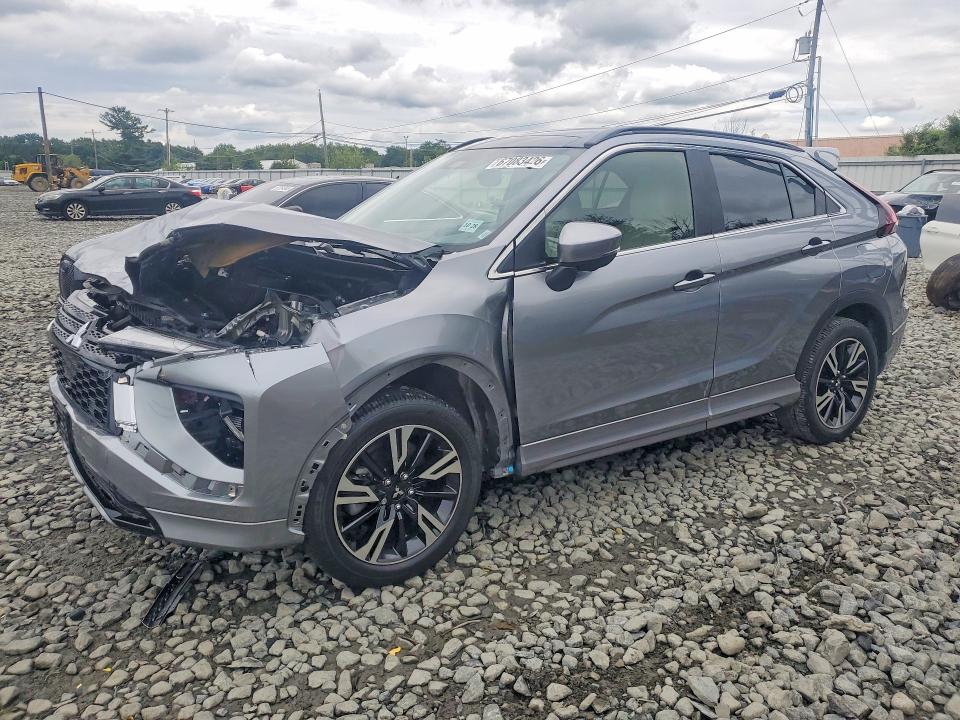 2024 Mitsubishi ECLIPSE VIN JA4ATWAA8RZ003981 — COPART salvage auction photo