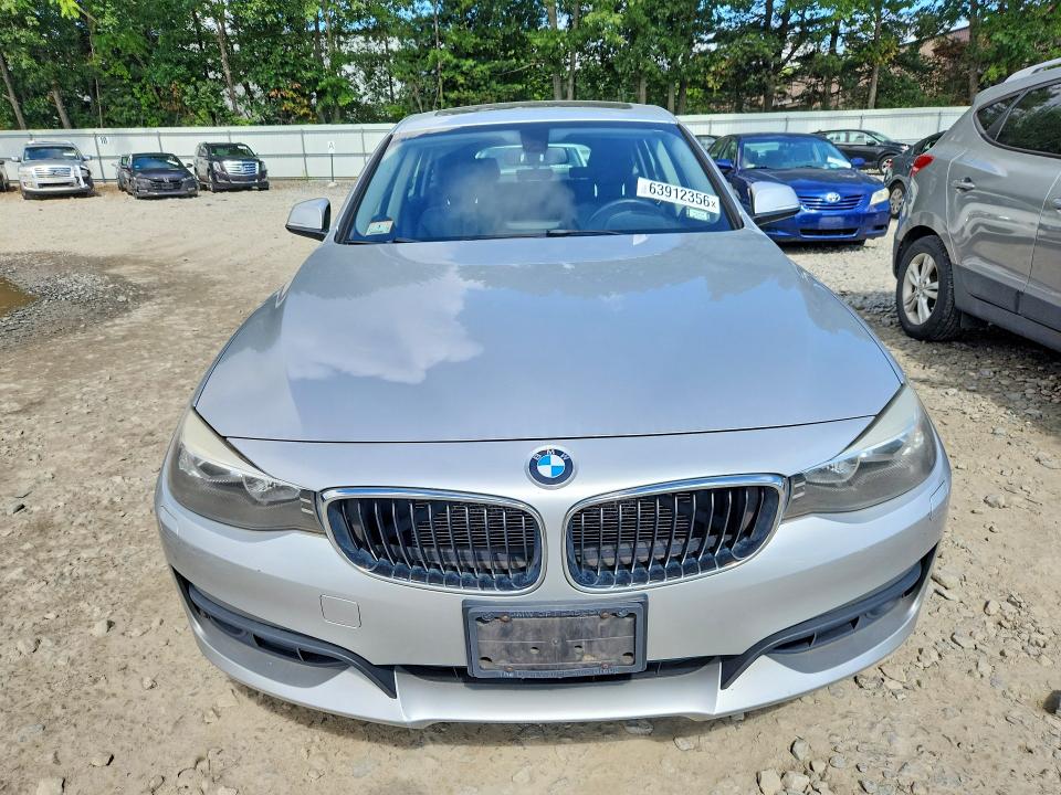 2014 BMW 3er VIN WBA3X5C58ED556826 COPART salvage auction — WATER/FLOOD, Ma - Cert Of Title-Reconstrctd Fld, sold $950 on 2026-08-20 (photo 5)