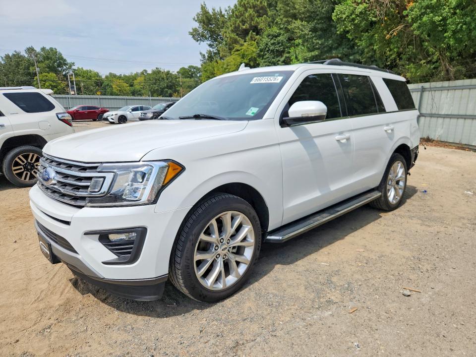 2020 Ford Expedition VIN 1FMJU1HT1LEA52303 — COPART salvage auction photo