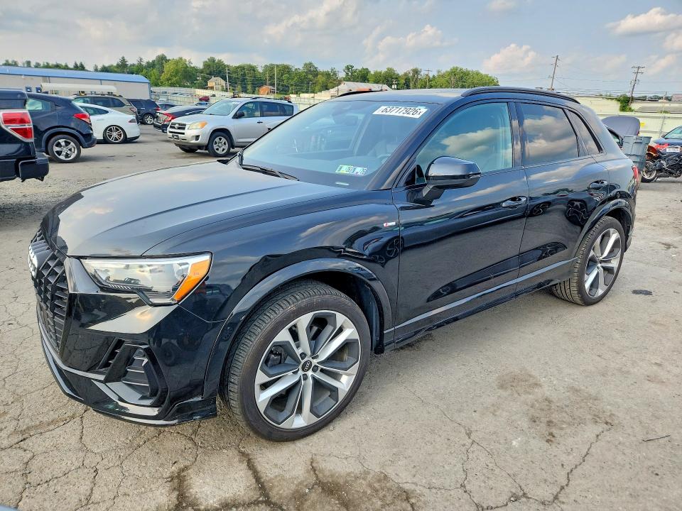 2021 Audi Q3 VIN WA1DECF3XM1031739 COPART salvage auction — SIDE, Salvage Title, sold $11,600 on 2026-08-18 (photo 1)