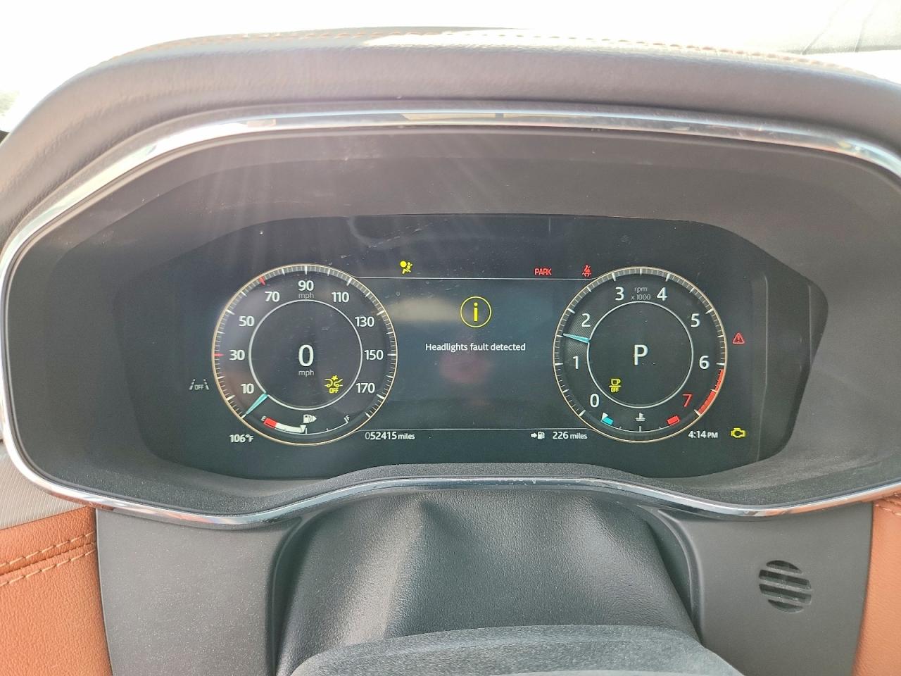 2025 Jaguar F-pace VIN SADCT2EX4SA748399 COPART salvage auction — Front End, TX - SALVAGE VEHICLE TITLE, sold $9,000 on 2026-09-15 (photo 9)