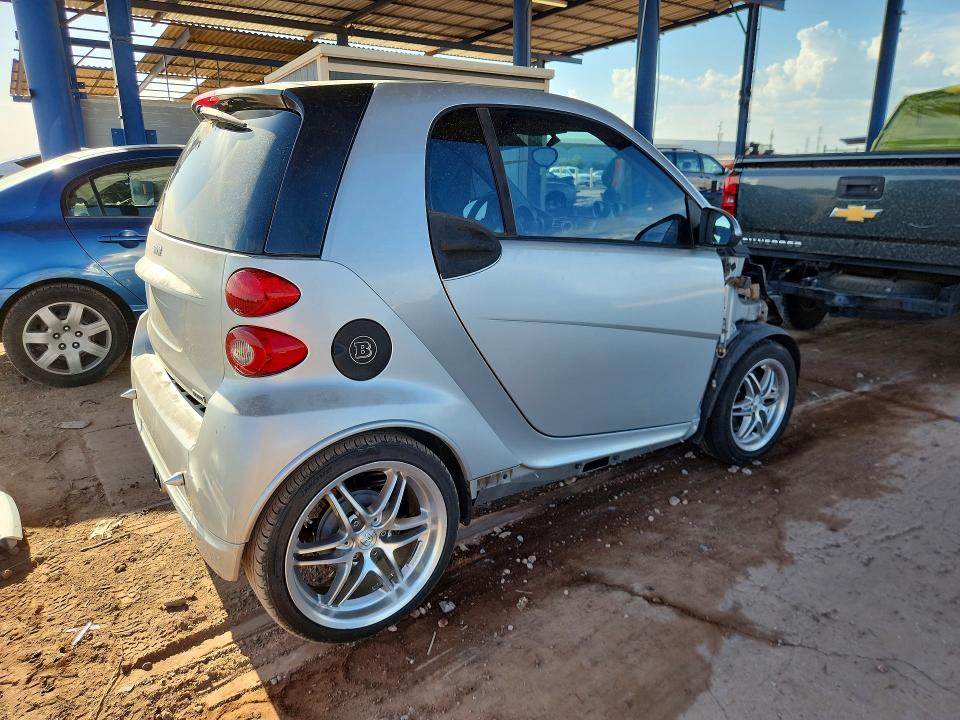 2009 Smart Fortwo VIN WMEEJ31X09K299735 COPART salvage auction — FRONT END, AZ - CERT OF TITLE - SALVAGE, sold $1,400 on 2026-09-08 (photo 3)