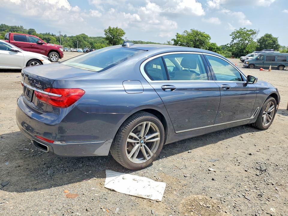 2016 BMW VIN WBA7F2C57GG419641 COPART salvage auction — MINOR DENT/SCRATCHES, Md - Certificate Of Title (P), sold $5,300 on 2026-08-18 (photo 3)