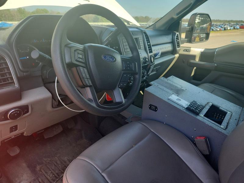 2019 Ford F-550 super duty VIN 1FD0X5HT1KEF24556 COPART salvage auction — MINOR DENT/SCRATCHES, NY - CERTIFICATE OF TITLE, sold $7,200 on 2026-09-21 (photo 8)