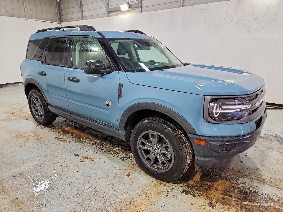 2022 Ford Bronco sport VIN 3FMCR9B61NRD60373 COPART salvage auction — MECHANICAL, NC - DEALER ONLY CLEAN TITLE, sold $7,400 on 2026-08-18 (photo 4)