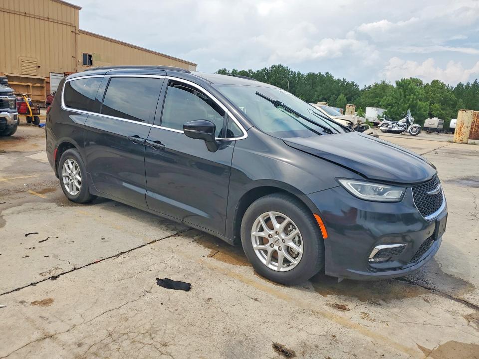 2022 Chrysler Pacifica VIN 2C4RC1BG1NR170721 COPART salvage auction — MINOR DENT/SCRATCHES, Ga - Certificate Of Title (P), sold $6,800 on 2026-09-09 (photo 4)