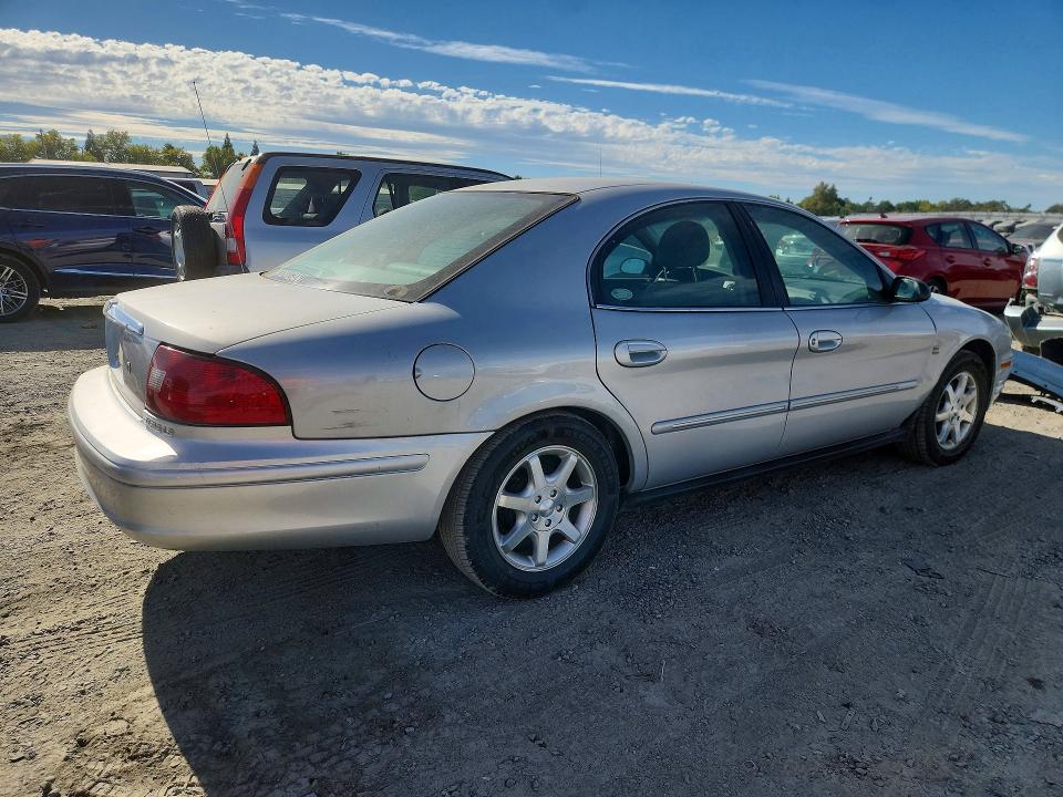 2002 Mercury Sable VIN 1MEHM55S12A631978 COPART salvage auction — MINOR DENT/SCRATCHES, Ca - Dis/Dlr/Exp Only Clean Title, sold $100 on 2026-09-15 (photo 3)