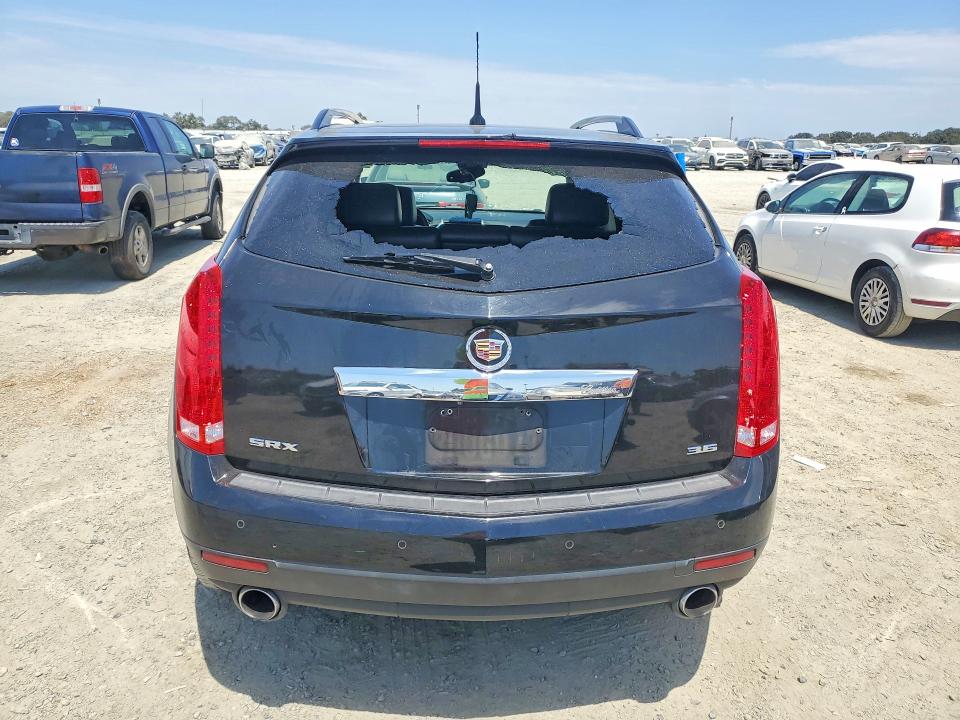 2014 Cadillac Srx VIN 3GYFNBE38ES642065 COPART salvage auction — VANDALISM, Ca - Cert Of Title-Salvaged, sold $800 on 2026-08-18 (photo 6)