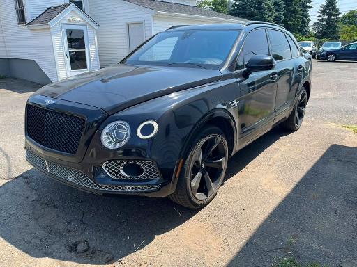 2017 Bentley Bentayga VIN SJAAC2ZV4HC016056 — COPART salvage auction photo