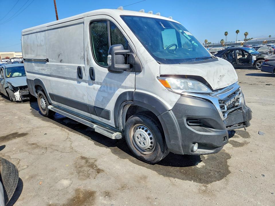 2025 Ram Promaster 2500 VIN 3C6LRVVG7SE543420 COPART salvage auction — FRONT END, AZ - CERTIFICATE OF TITLE (P), sold $9,600 on 2026-08-11 (photo 4)