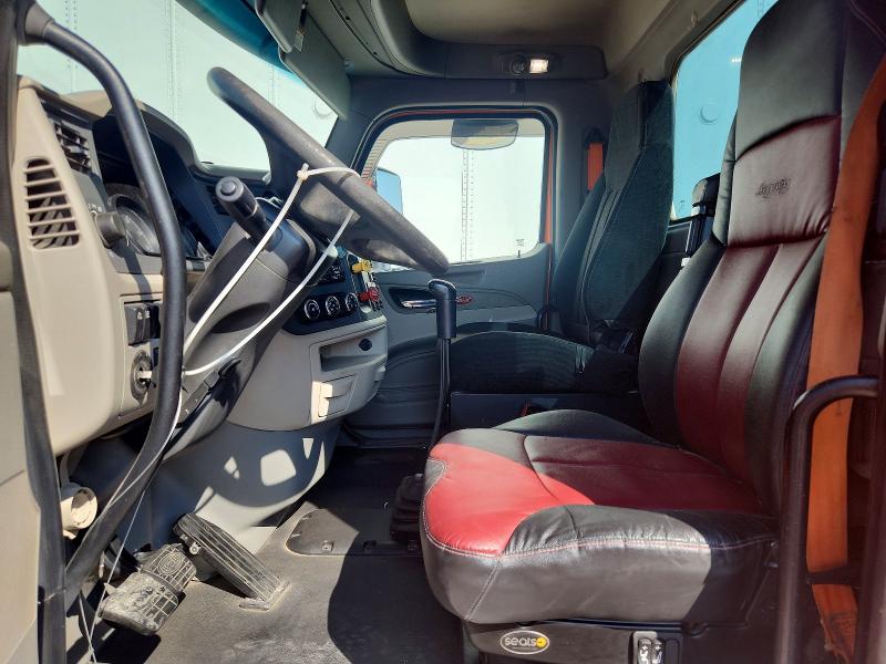 2018 Peterbilt 567 VIN 1XPCD49X8JD458970 COPART salvage auction — NORMAL WEAR, IN - CERTIFICATE OF TITLE, sold $26,000 on 2026-09-04 (photo 7)