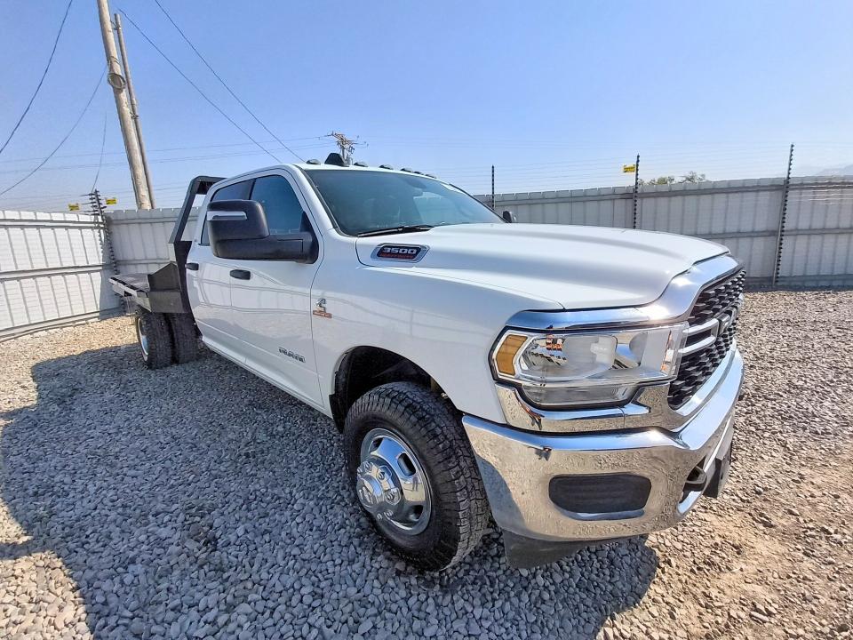 2024 Ram 3500 VIN 3C7WRTCLXRG203447 COPART salvage auction — NORMAL WEAR, UT - CERTIFICATE OF TITLE (P), sold $27,500 on 2026-10-13 (photo 4)