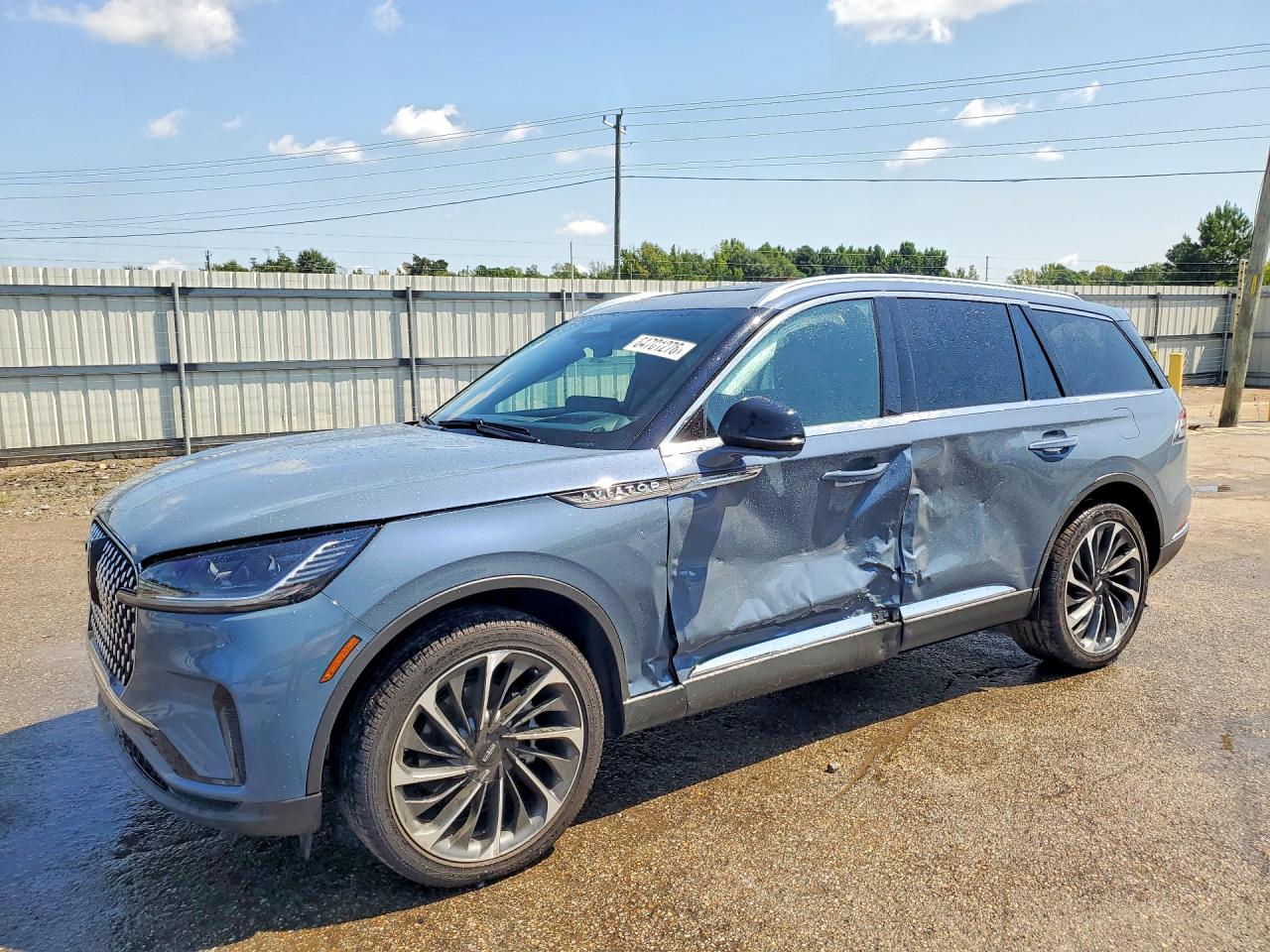 2026 Lincoln Aviator VIN 5LM5J7XCXTGL16649 — COPART salvage auction photo