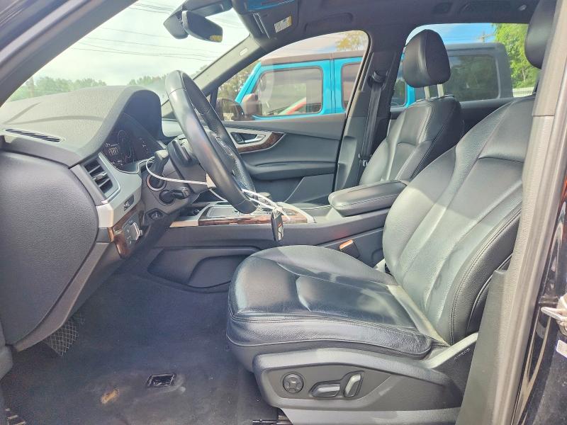 2019 Audi Q7 VIN WA1AHAF74KD045052 COPART salvage auction — MINOR DENT/SCRATCHES, Salvage Title, sold $7,600 on 2026-09-11 (photo 7)